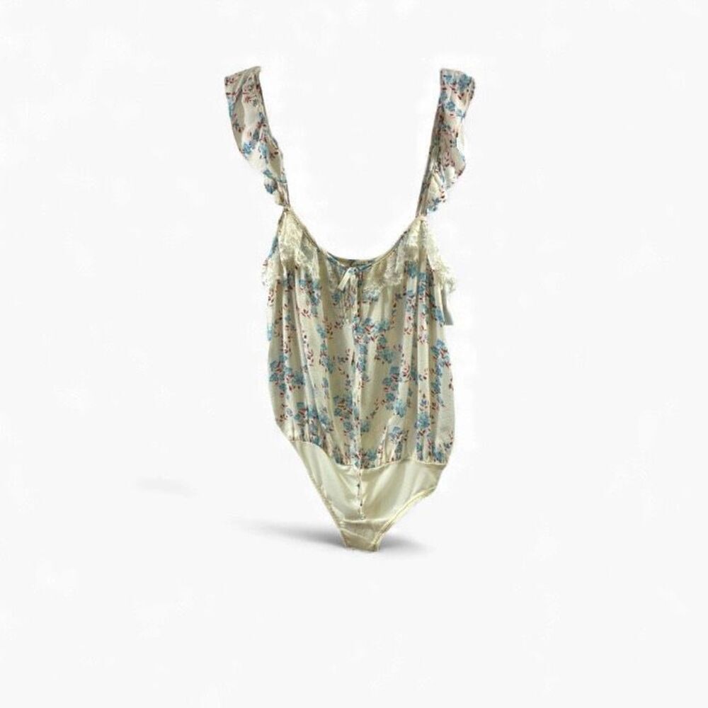 Intimately Free People NWT Ruffled Lacy Sleeveless Floral Bodysuit in Ivory Size
